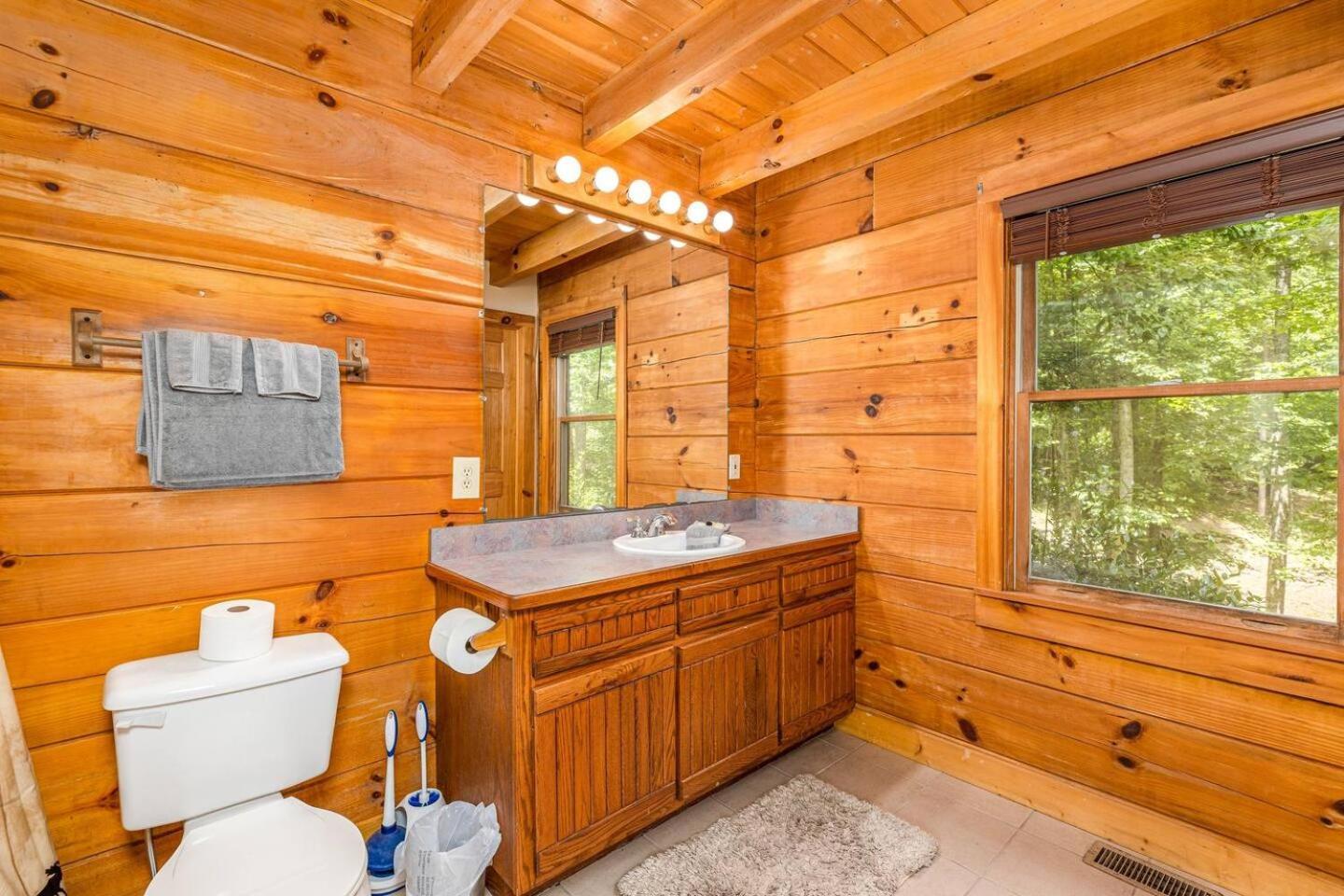 Pigeonforge Cabin Game Roomdog Friendlyhot Tub Pigeon Forge Bagian luar foto