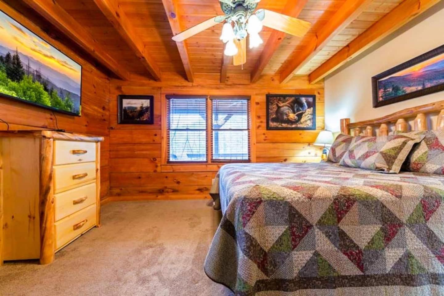Pigeonforge Cabin Game Roomdog Friendlyhot Tub Pigeon Forge Bagian luar foto