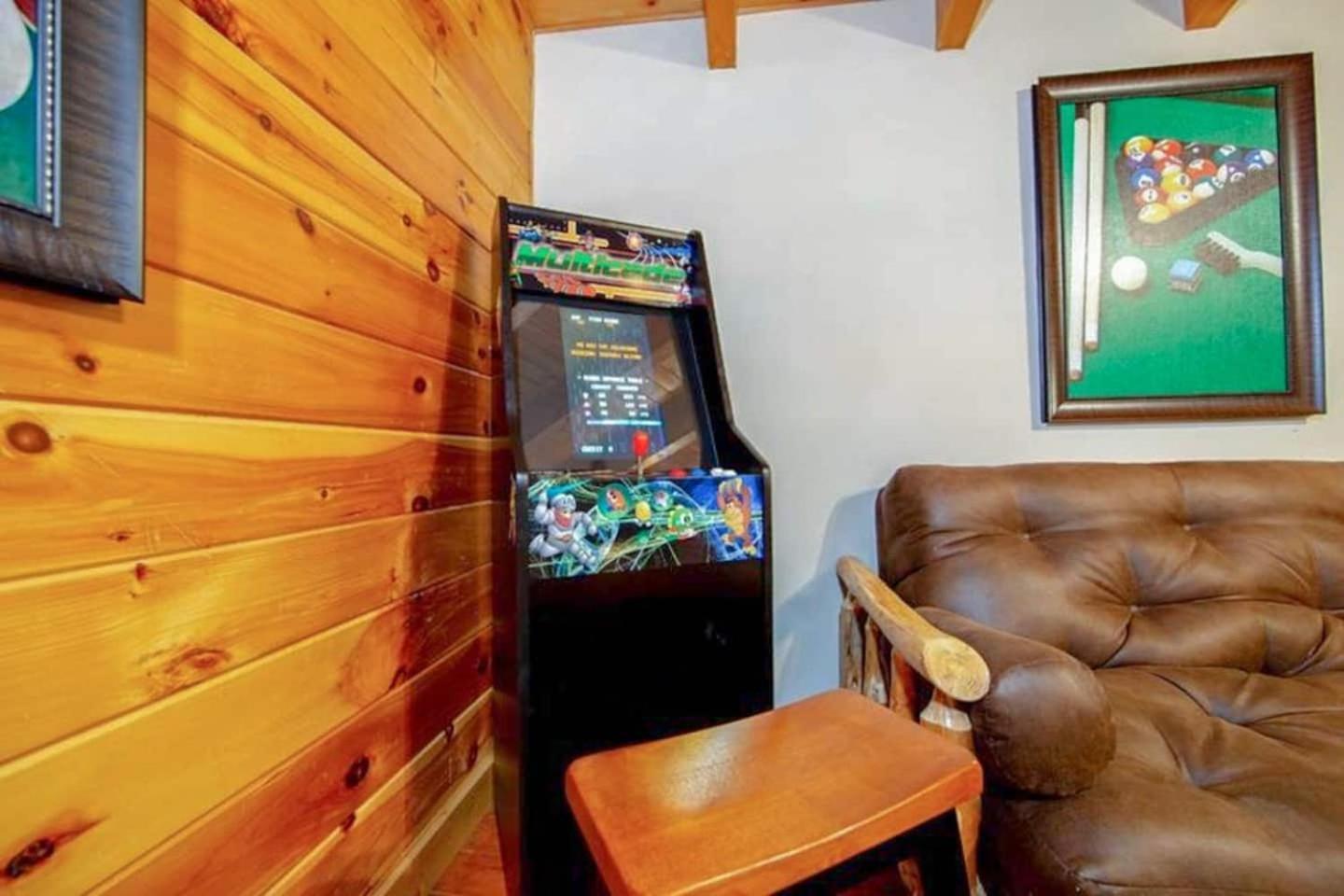Pigeonforge Cabin Game Roomdog Friendlyhot Tub Pigeon Forge Bagian luar foto