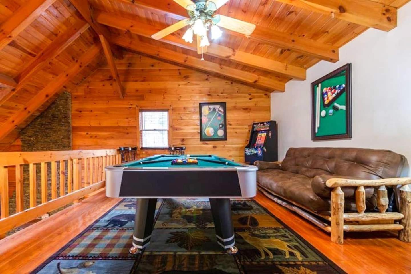 Pigeonforge Cabin Game Roomdog Friendlyhot Tub Pigeon Forge Bagian luar foto