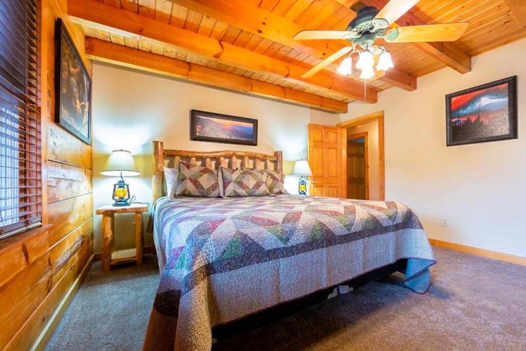 Pigeonforge Cabin Game Roomdog Friendlyhot Tub Pigeon Forge Bagian luar foto