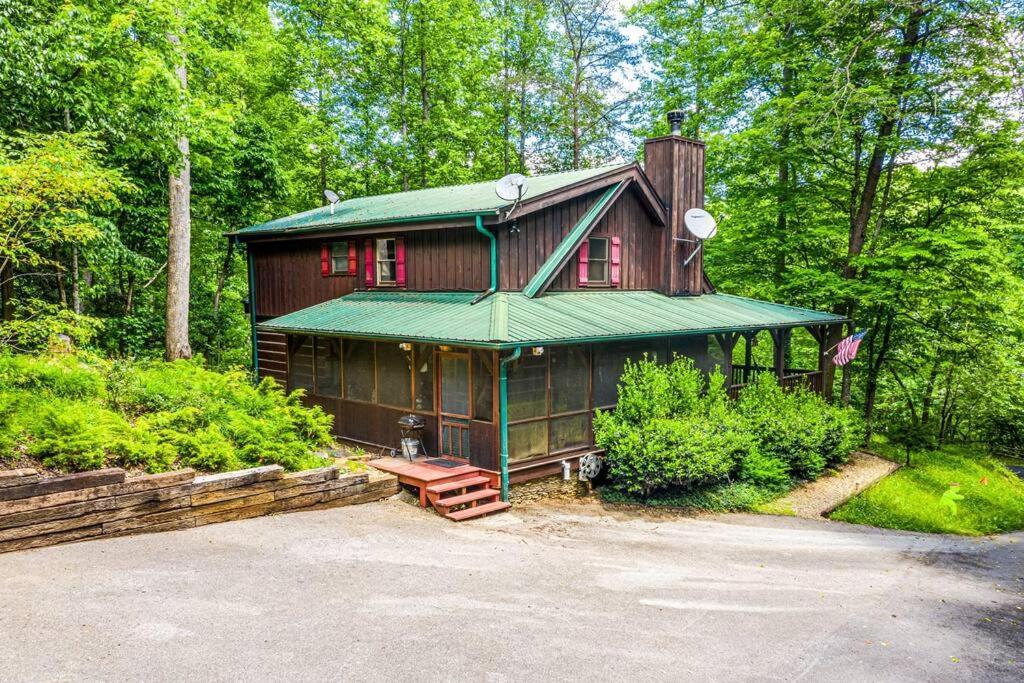 Pigeonforge Cabin Game Roomdog Friendlyhot Tub Pigeon Forge Bagian luar foto