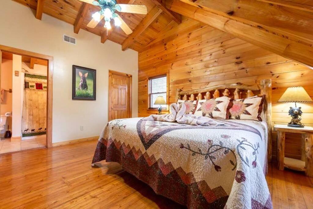Pigeonforge Cabin Game Roomdog Friendlyhot Tub Pigeon Forge Bagian luar foto